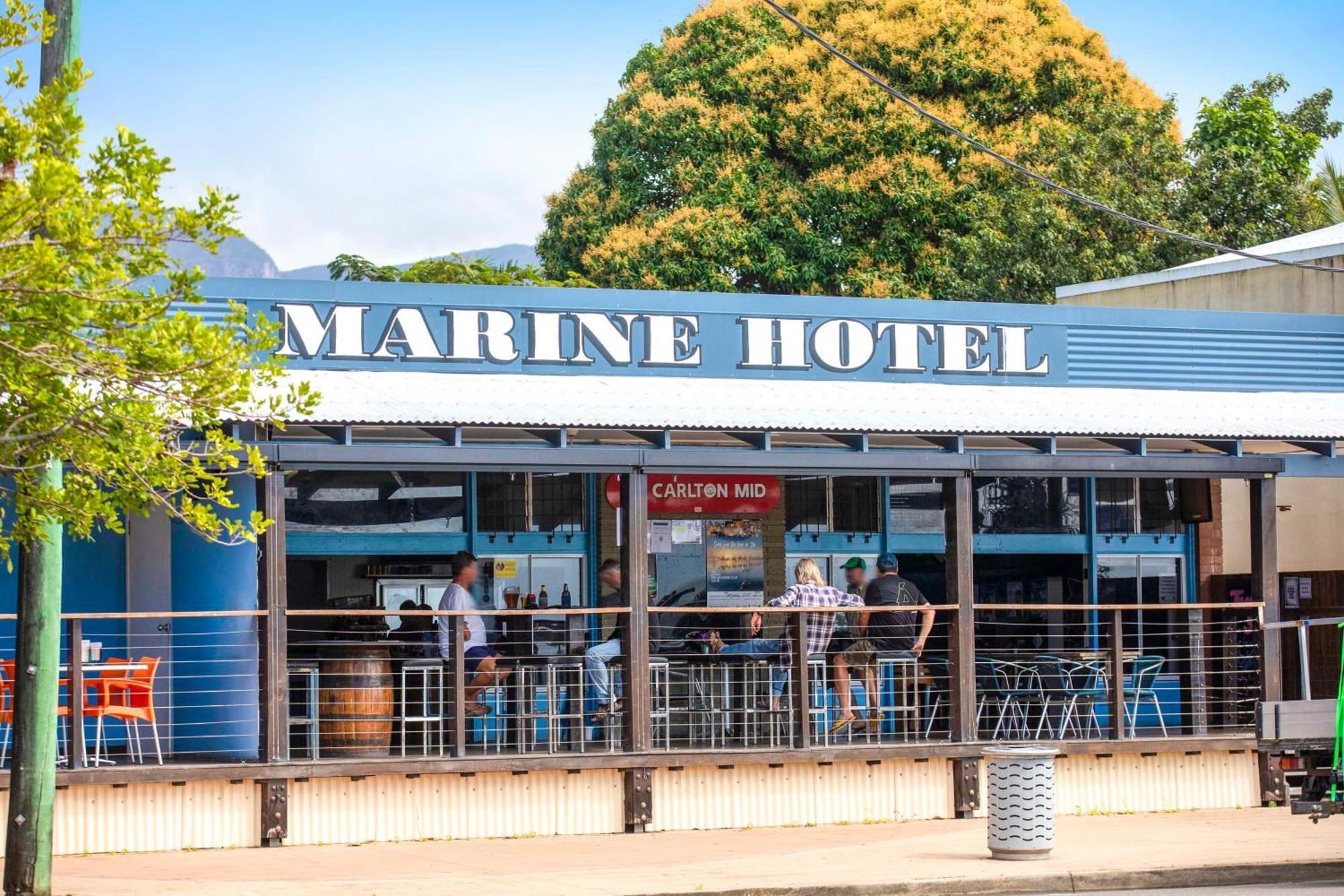 Nightcap At Marine Hotel Cardwell Exteriér fotografie